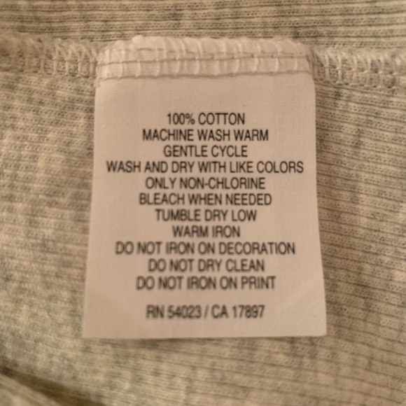 Old Navy Light Grey Button Up Henley Short Sleeve Top Size Medium - Picture 7 of 7